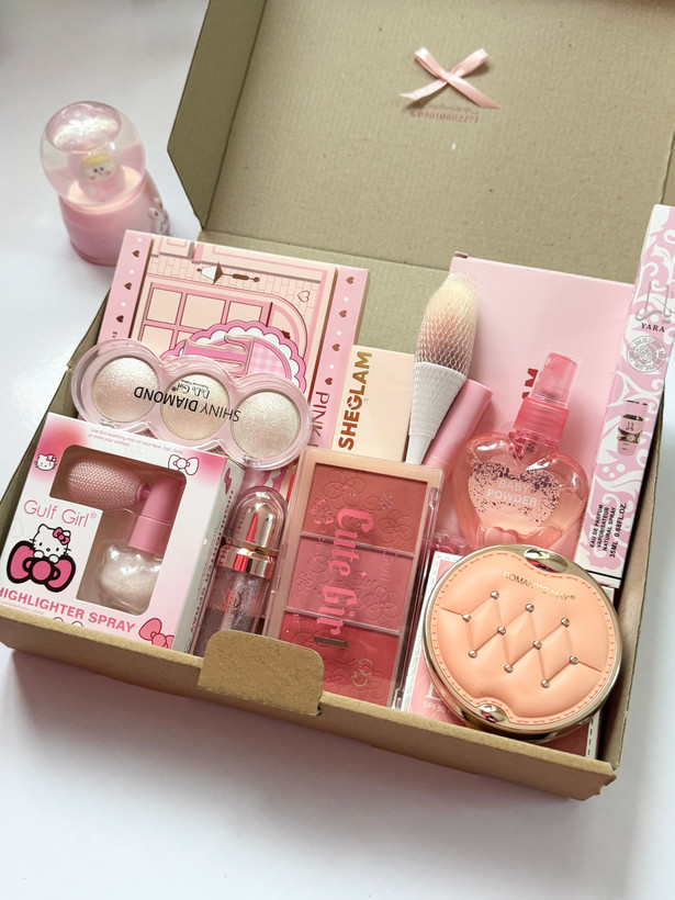باکس هدیه ارایشی صورتی کد۷